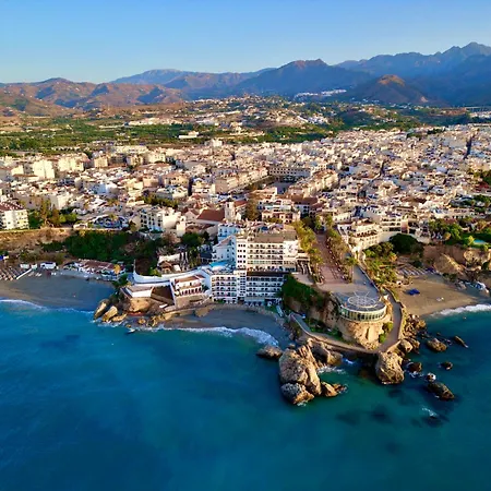 Angeles Nerja
